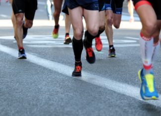 Gdzie Polacy kupują odzież i artykuły sportowe?