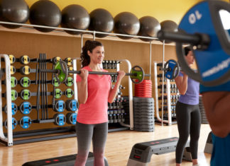 Co myślą klubowicze o powrocie do treningów w klubach fitness?